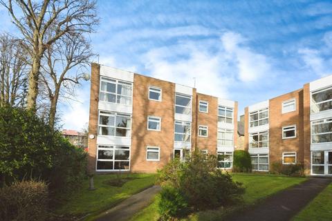 Hallam Court, Clarke Drive, Botanical Gardens, Sheffield, S10 2NT