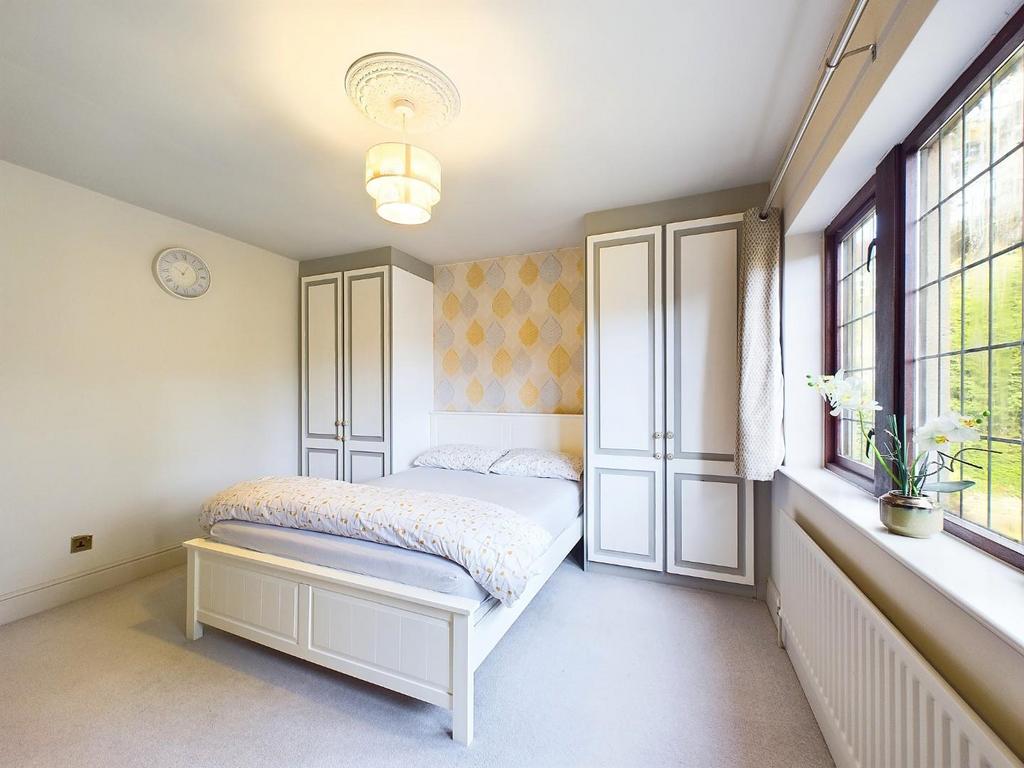 CAM01268 G0-PR0288-STILL014.jpg