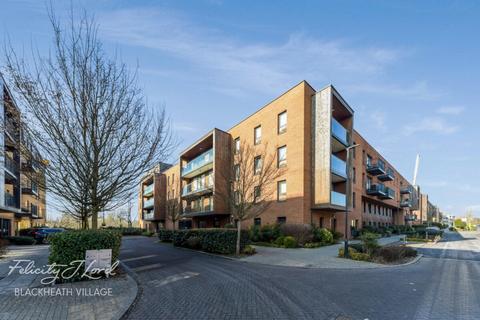 3 bedroom apartment for sale, Dowding Drive, London