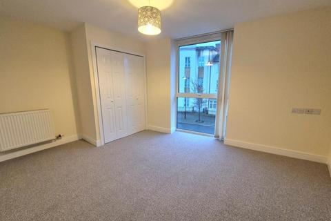 1 bedroom apartment to rent, High Street, Northampton NN5