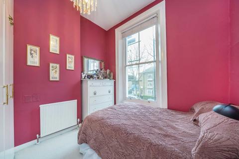 2 bedroom flat for sale, Ladbroke Grove, London W10