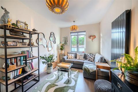14 Granby Hill, Bristol, BS8 4LT