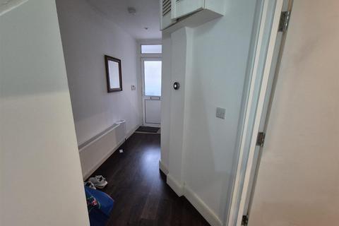 2 bedroom terraced house for sale, Watling Avenue, Burnt Oak, Edgware