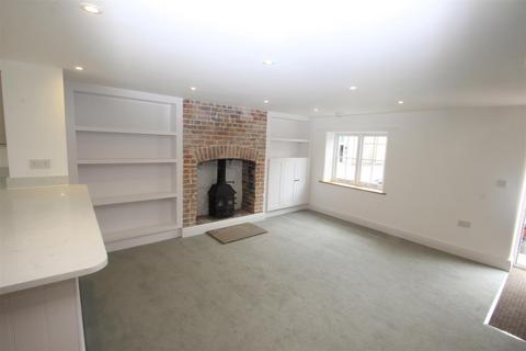 3 bedroom cottage for sale, High Street, Warminster BA12