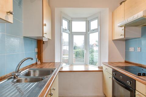 3 bedroom maisonette for sale, Grand Avenue, Worthing, West Sussex