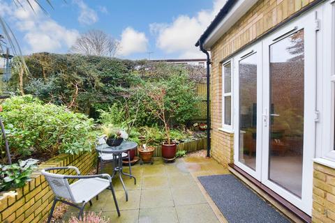 3 bedroom detached house for sale, St. Andrew's Gardens, Shepherdswell, Dover, Kent