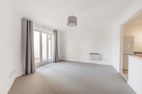 1 bedroom flat to rent, Sopwith Way, KT2