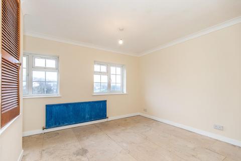 4 Abbotsbury Close, Saltdean, Brighton, BN2 8SR