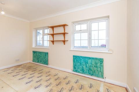 4 Abbotsbury Close, Saltdean, Brighton, BN2 8SR