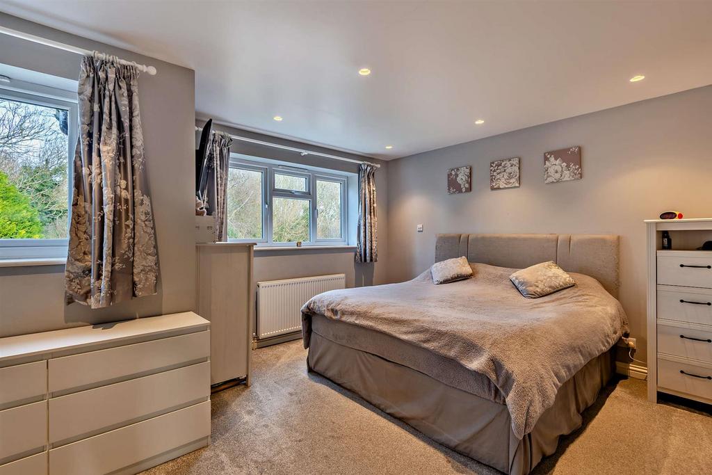 8634427-interior24-800.jpg