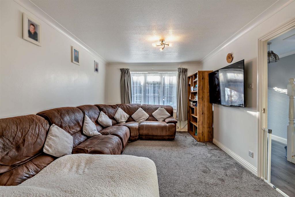 8634427-interior02-800.jpg