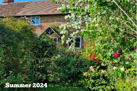 3 bedroom terraced house to rent, Marsh View, Guildford Road, Dorking, Surrey