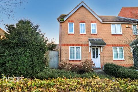 3 bedroom end of terrace house for sale, Gilbert Road, Chafford Hundred