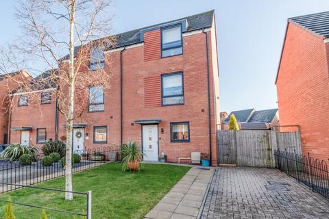 4 bedroom end of terrace house for sale, Lower Beeches Road, Birmingham, West Midlands, B31