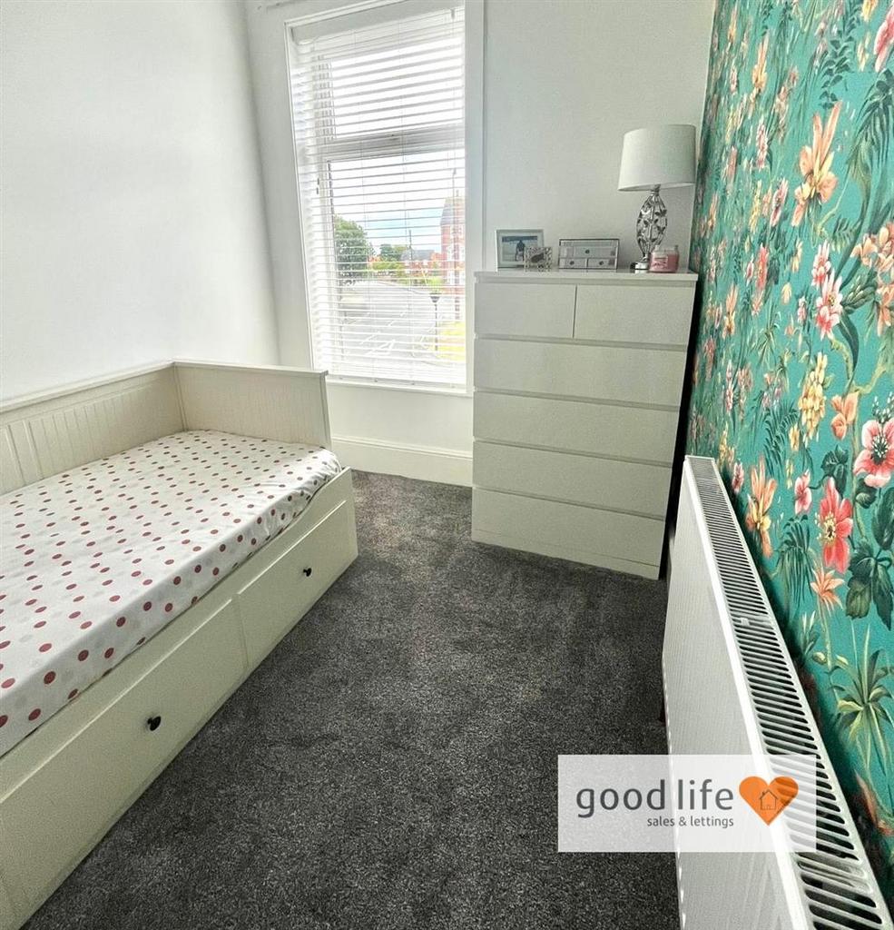 20250121 113813000 i OS3greyterrace.jpg