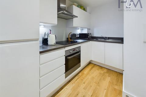 1 bedroom apartment for sale, Mulberry House, Park Place, Stevenage, SG1 1BF.