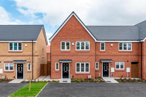 3 bedroom terraced house to rent, Susie Cooper Drive, Stoke-on-Trent