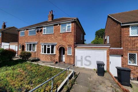 3 bedroom semi-detached house to rent, Heacham Drive, Leicester LE4