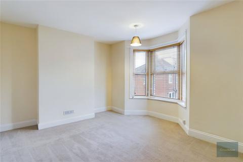 2 bedroom terraced house to rent, Barton Road, Exeter