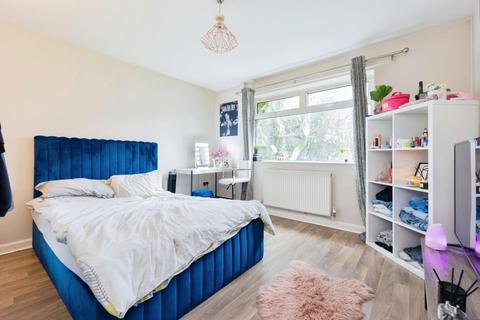 15 Shawdene Road, Manchester, M22 4BY