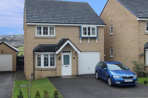 4 bedroom detached house for sale, Beacon Hill, Keighley, BD22