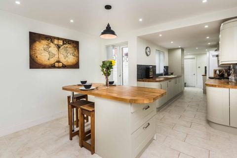 12 Alpine Street, Reading, RG1 2QA