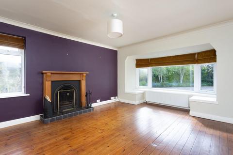 4 bedroom detached bungalow to rent, Hempland Lane, York