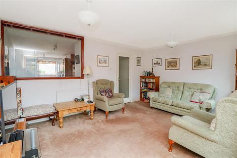 4 bedroom terraced house for sale, Badgers Close, Horsham