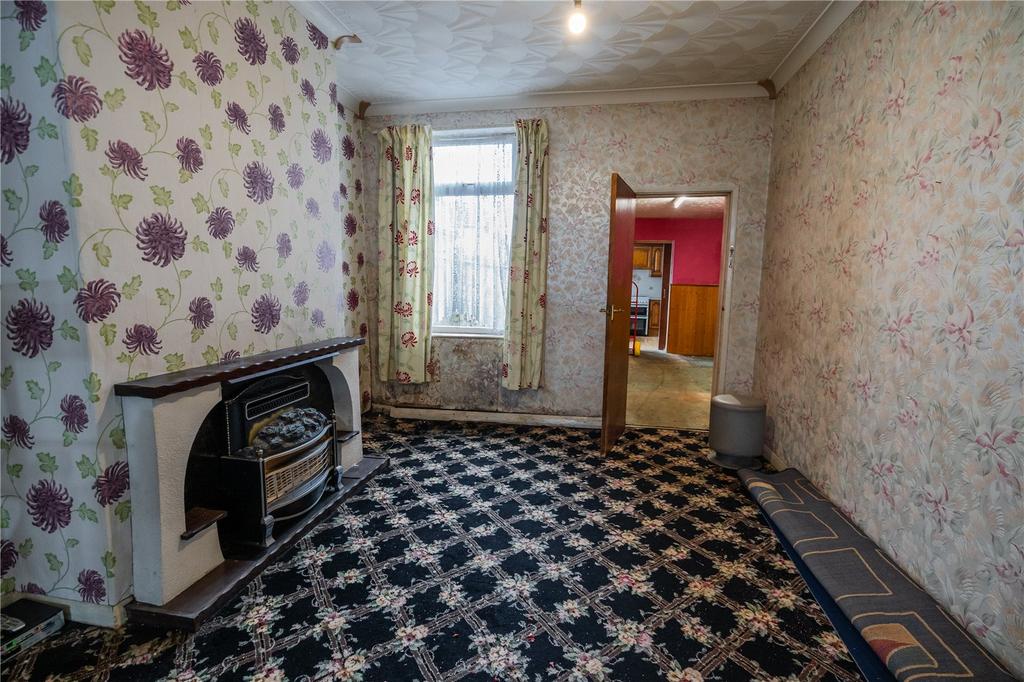 Living/Sitting Room