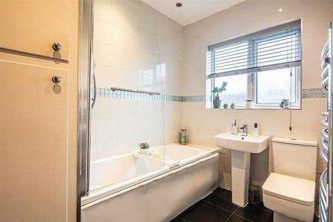2 Gillott Road, Sheffield, S6 1JQ