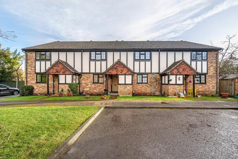 1 bedroom apartment for sale, Limebush Close, New Haw, Addlestone