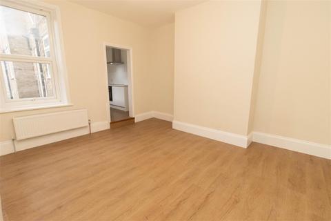 2 bedroom flat for sale, Norham Road, North Shields