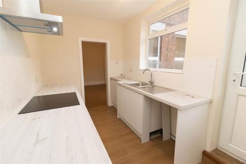 2 bedroom flat for sale, Norham Road, North Shields