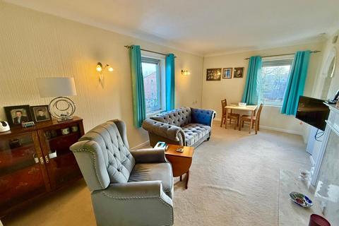 1 bedroom flat for sale, Hope Street West, Macclesfield