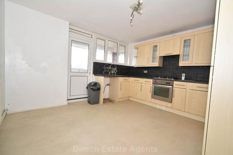 2 bedroom flat for sale, White Lion Walk, Gosport