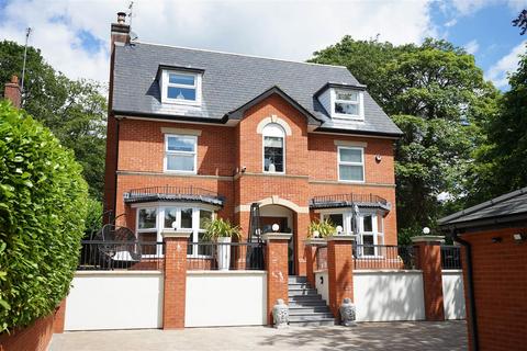 6 bedroom detached house for sale, Princess Road, Lostock, Bolton