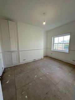 1 bedroom flat to rent, Magdalen Road, St Leonards TN37 6EP