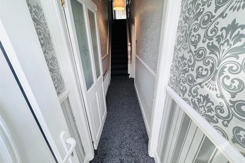 3 bedroom terraced house to rent, Berwick Street, Seaton Carew, Hartlepool