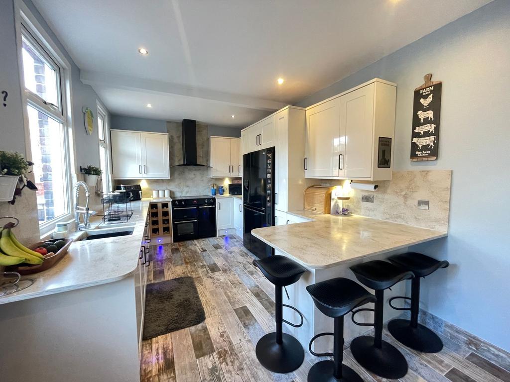 Kitchen diner