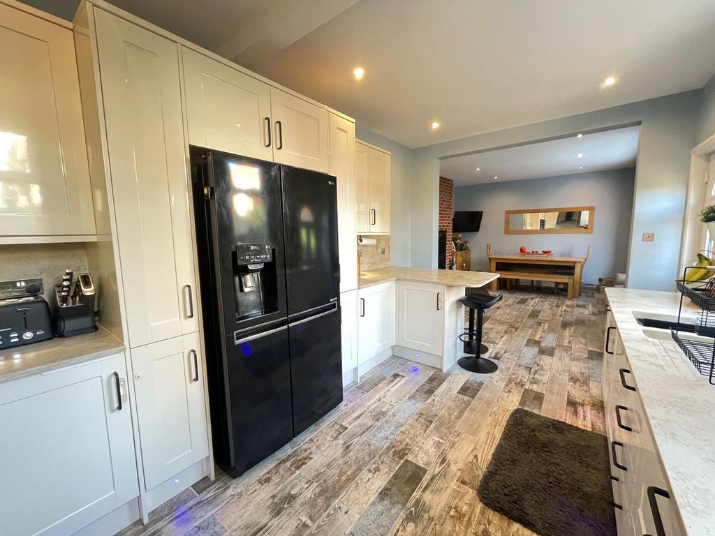 Kitchen diner