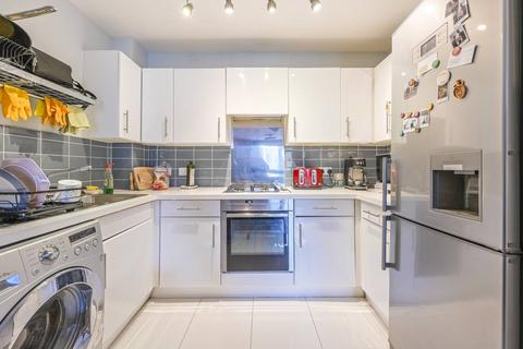 2 bedroom flat for sale, School House Lane, Shadwell, London, E1W