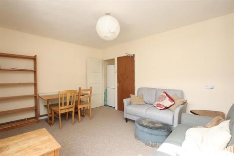 4 bedroom house to rent, Lansdown View, Bath BA2