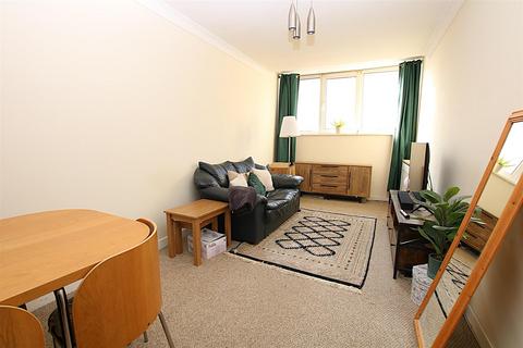 1 bedroom flat for sale, Baronson Gardens, Abington