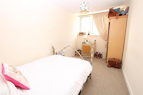 1 bedroom flat for sale, Baronson Gardens, Abington