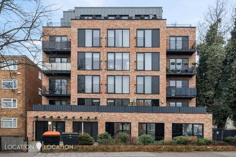 1 bedroom flat for sale, Upper Clapton Road, London, E5