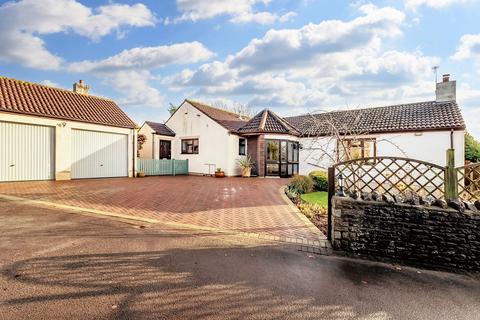 3 bedroom detached bungalow for sale, The Uplands, Bristol BS48