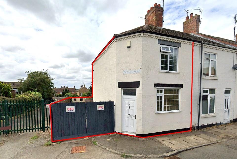 Front with gated access to DRIVEWAY &amp; extended rea