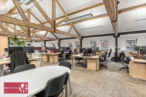 Office to rent, The Maltings, Ware SG12