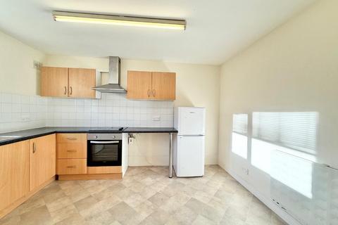 2 bedroom flat to rent, Wheata Road, Sheffield, S5 9FL