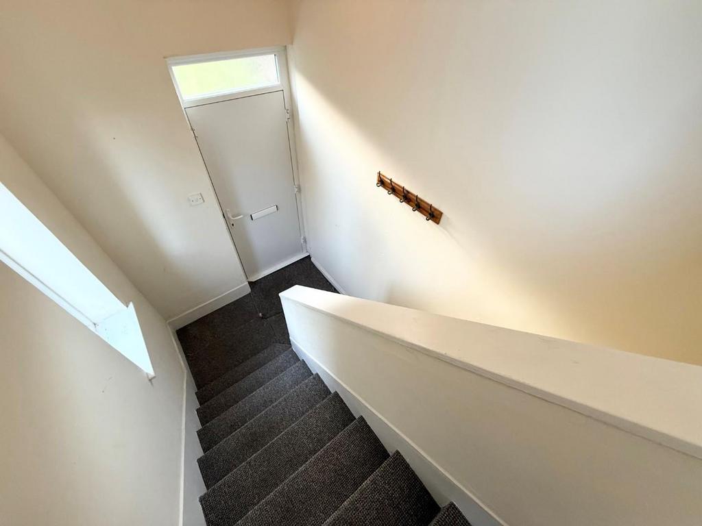 Flat 50 A Wheata Stairway.jpg